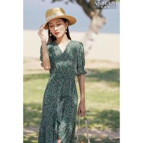 2楼恩曼琳服饰（新百购）