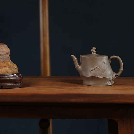 龙德堂陶艺 徐飞制 《庭院凝竹》本山青段 320 cc 商品图1