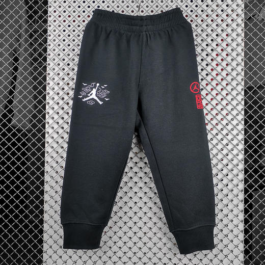 耐克-童衣类JORDAN童装春夏新年款儿童套头长袖带帽卫衣套装 JD2212126 商品图3