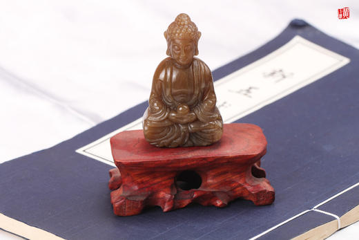 和田玉【大日如来】佛摆件 商品图3