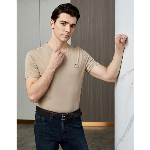 YvesFigarau伊夫·费嘉罗夏季新款舒适透气休闲短袖T恤936859 商品图3