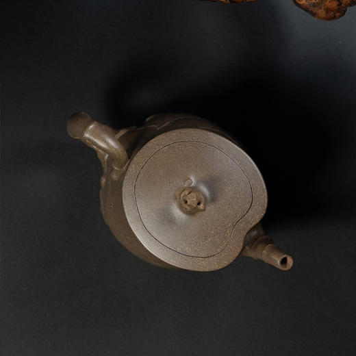 龙德堂陶艺 徐飞制 《庭院凝竹》本山青段 320 cc 商品图3