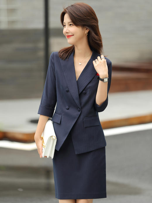 秒218元一套 西服女上衣时尚条纹职业西装OL气质套装 商品图2