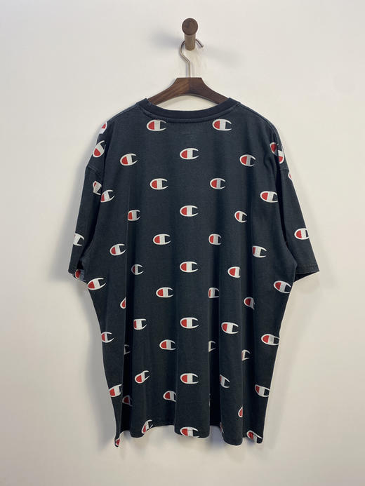 Champion 冠军 滿版印花 短袖T恤 _SST(2XL) 商品图3