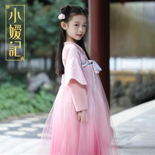 小嫒记春夏新款女童汉服国风中式礼服时装周走秀款——卿语 商品图4