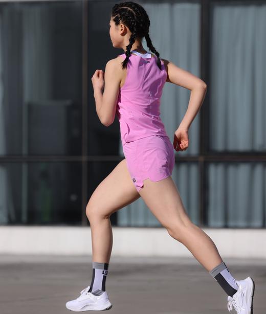 BODYWIT身体智慧飞天女2.5寸竞速短裤跑步速干防走光内衬透气凉爽 商品图4