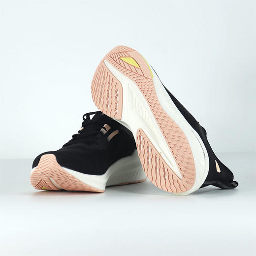 361度跑步鞋女2022年夏季新款潮轻便透气吸汗休闲运动鞋582222204 商品图1