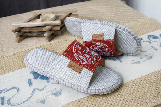 男女士亚麻编织拖鞋甘谷麻鞋手工钩织刺绣居家防臭四季防滑环保地板拖鞋 商品图3