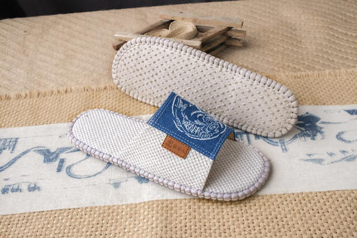 男女士亚麻编织拖鞋甘谷麻鞋手工钩织刺绣居家防臭四季防滑环保地板拖鞋 商品图1