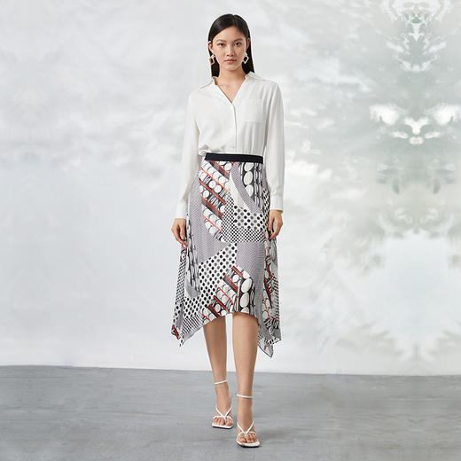EITIE爱特爱夏季新款飘逸不规则印花通勤高腰a字半身裙B2206922 商品图2