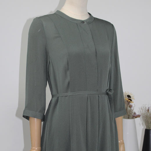 FOCALS福柯斯秋季桑蚕丝圆领七分袖修身中长款连衣裙FRRAX081GA 商品图3