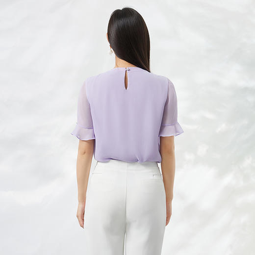 EITIE爱特爱夏新款时尚通勤气质百搭温柔紫色直筒衫上衣B2213924 商品图4
