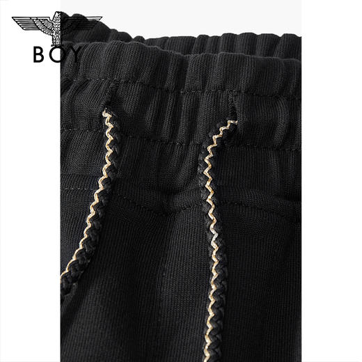 BOYLONDON短裤男女同款22春夏新品鹰翼印花黑色宽松休闲裤B222N13006 商品图3