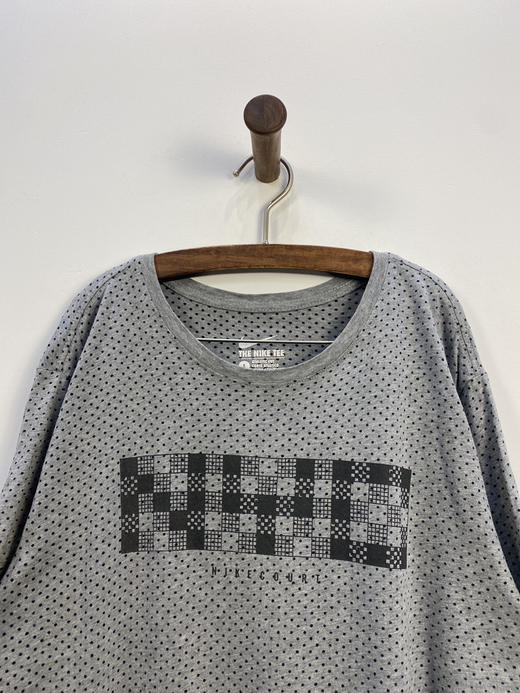 NIKE 耐克 ATHLETIC CUT 
网球系列 短袖T恤 _SST(L) 商品图0