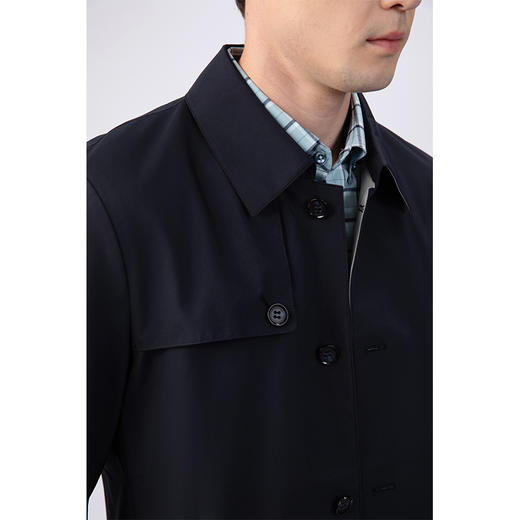 GOOD LUCK/德鲨经典翻领挺括简洁风衣外套LY24508-830 商品图4