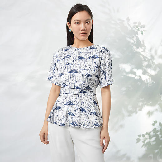 EITIE爱特爱夏季新款时尚通勤简约气质百搭收腰印花T恤上衣B2213920 商品图1