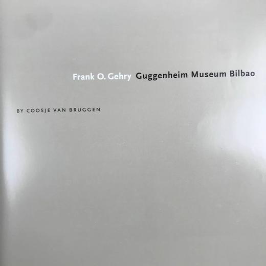弗兰克·盖里-毕尔巴鄂古根海姆美术馆图集 约200幅插图 精装16开 商品图3