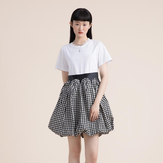 谜底2022夏季新款假两件棋盘格花苞下摆收腰显瘦连衣裙222ML0695 商品图0