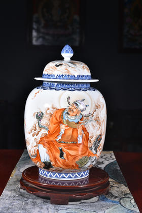 杨海新：招财纳福盖罐