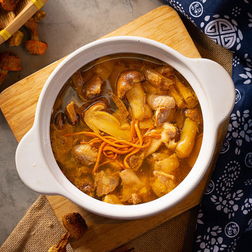 同庆楼松茸菌老鸡汤900g,汤鲜味美入口香 商品图5