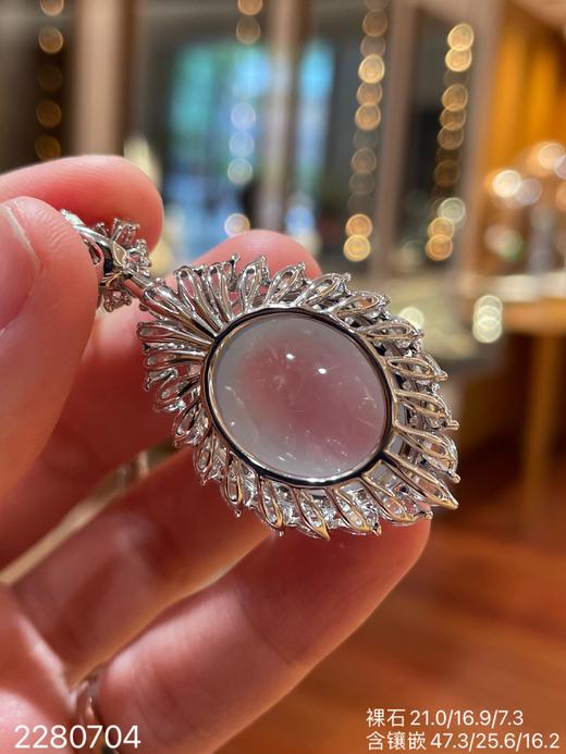 2280704，玻璃蛋面吊坠。具体价格微信咨询 商品图7