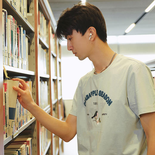 海棠季·限量版刺绣组合图文短袖T恤 商品图7