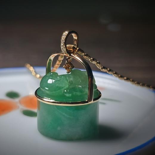 18k金翡翠印纽项坠 商品图1