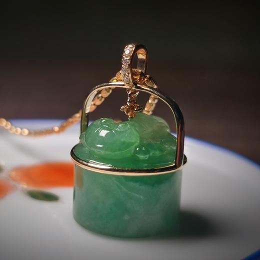 18k金翡翠印纽项坠 商品图2