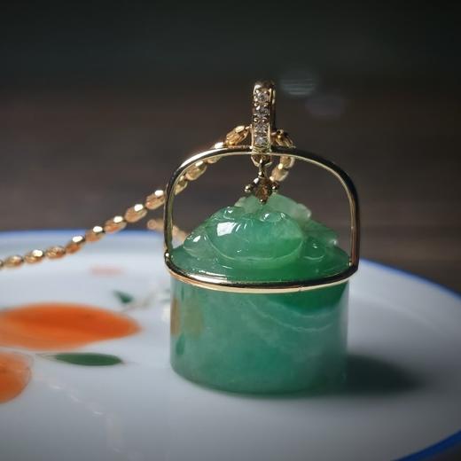 18k金翡翠印纽项坠 商品图0