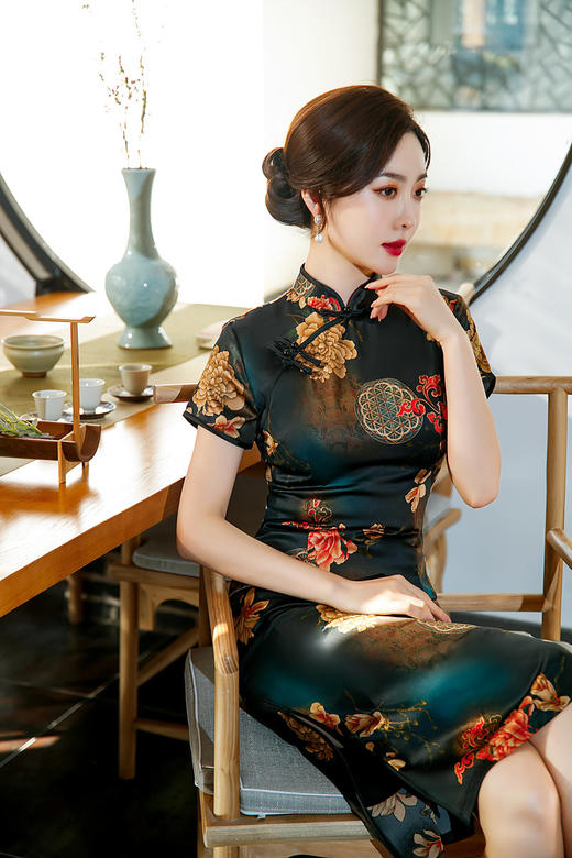 ZAYS-82243春夏中长双层印花旗袍改良气质复古立领丝绸斜襟短袖旗袍 商品图1