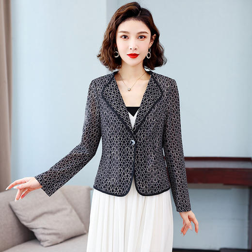 HRFS-WC22059新款时尚气质休闲百搭蕾丝小西装外套 商品图3