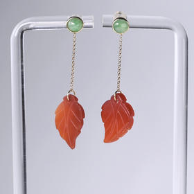 清代红玛瑙“乐业”耳环