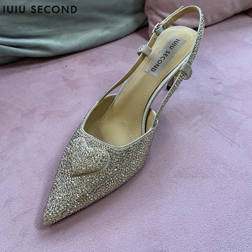 IUIU SECOND 2022夏新款爱心水钻尖头凉鞋高跟鞋U22AH11671 商品图1