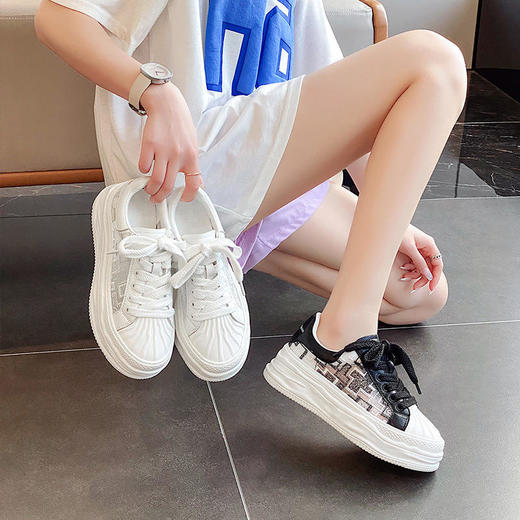 YLL2225新款时尚气质网面透气溶解厚底休闲板鞋 商品图1