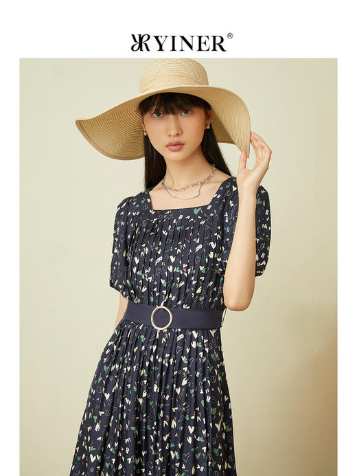 音儿女装2022夏季新款法风收腰方领真丝连衣裙8c32205760 商品图4