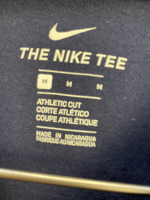 NIKE 耐克 ATHLETIC CUT 
NHL 美国国家冰球联盟 短袖T恤 _SST(M) 商品图2