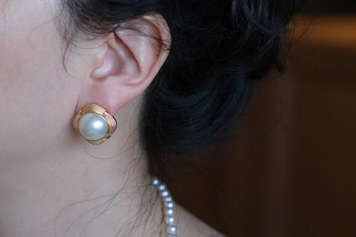 18K 四瓣花马贝珠耳钉 商品图5