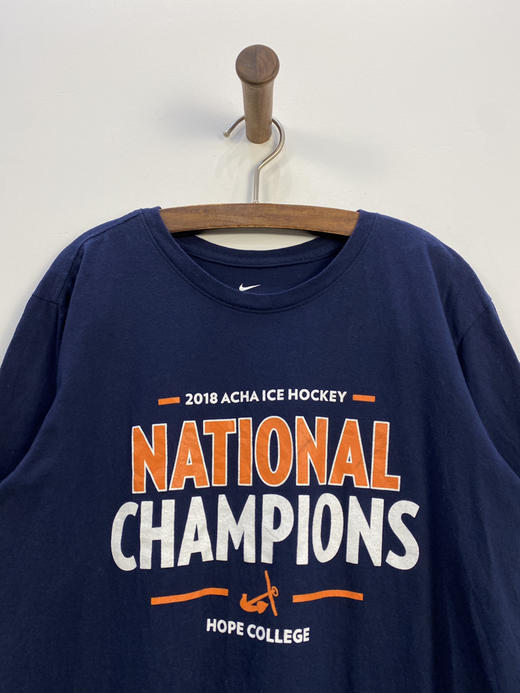 NIKE 耐克 ATHLETIC CUT 
NHL 美国国家冰球联盟 短袖T恤 _SST(M) 商品图0