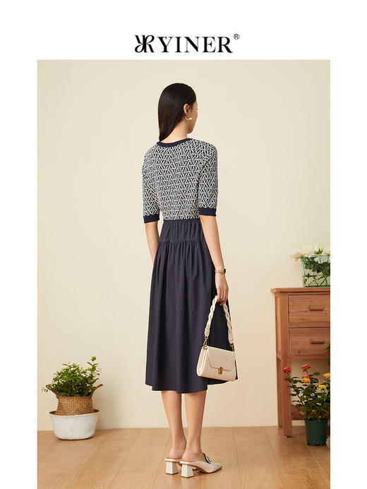 音儿女装2022夏季新款字母印花拼接针织连衣裙8c32206960 商品图1