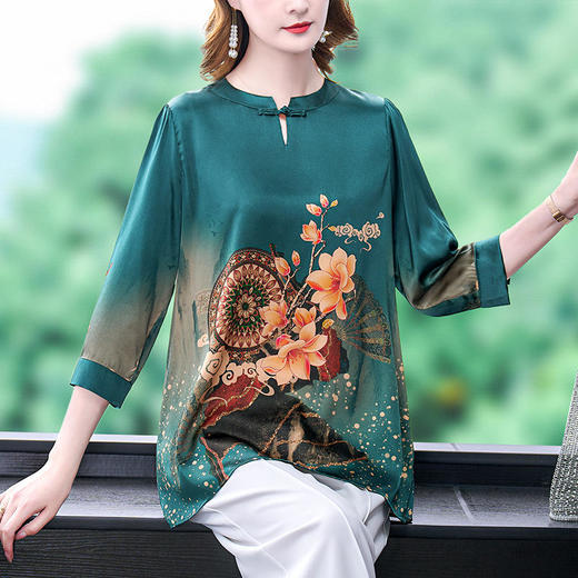 【AHM】真丝上衣女2022春季新款时尚印花复古气质盘扣圆领洋气桑蚕丝衬衫 商品图0