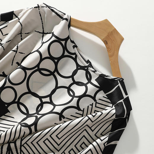 短袖雪纺衫，气质宽松遮肚子漂亮小衫收腰洋气上衣CC-J190 商品图3