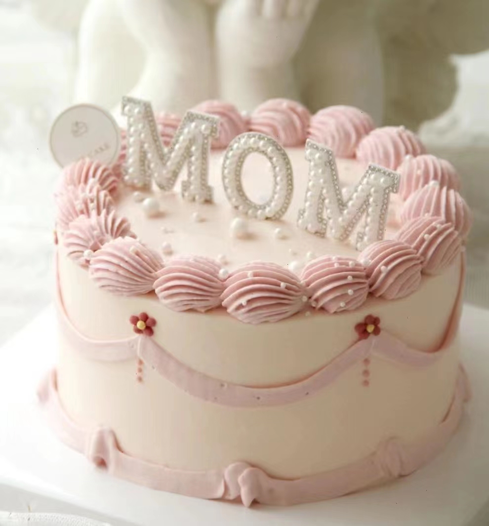 【母亲节限定专款】MOM，节日快乐 | 创意节日蛋糕B