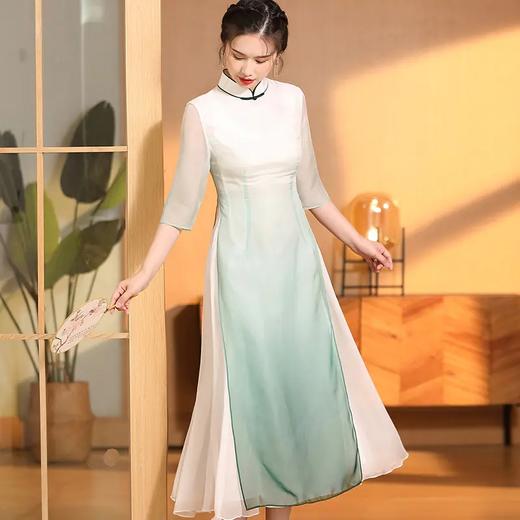 XZY-QF-220304新款优雅气质改良立领七分袖天丝墨绿渐变长款拼接旗袍裙 商品图3