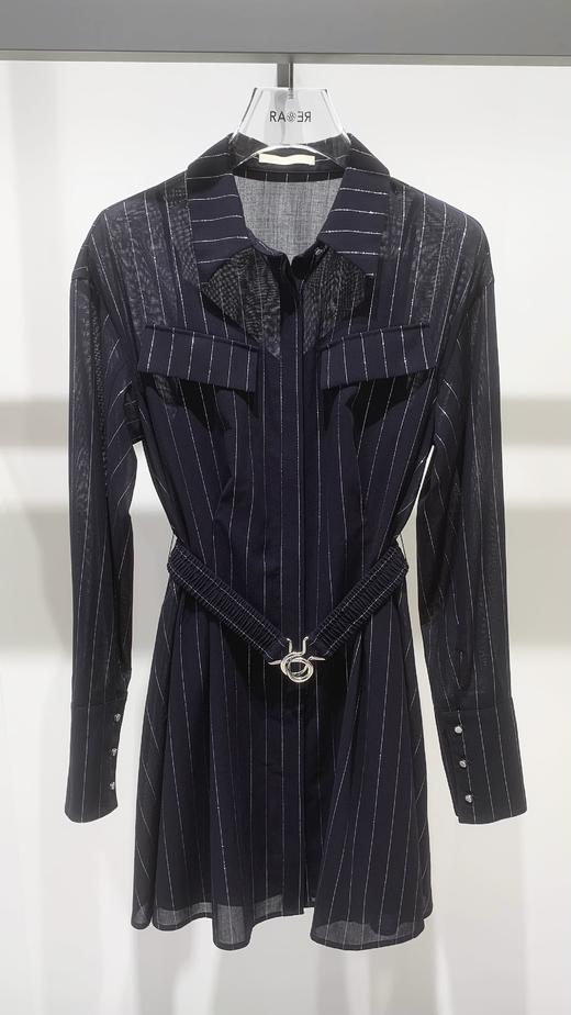 【1F】RARE威雅 | 22春夏 新款藏青色结合银色金属纱线竖条纹提花连衣裙 女士连衣裙 商品图0