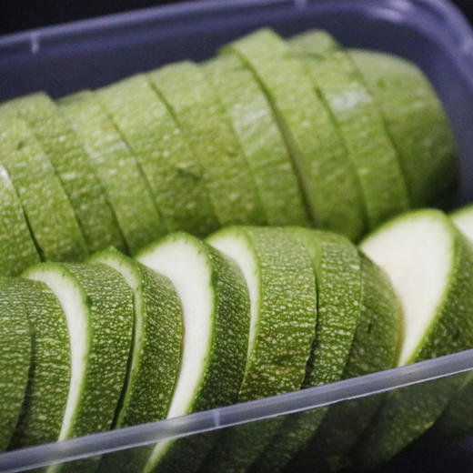 烧烤长小瓜（洗切）1斤装/盒 商品图1