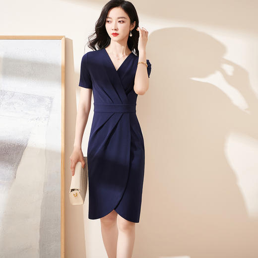 米思阳气质包臀裙夏季新款时尚法式优雅v领修身连衣裙 商品图4