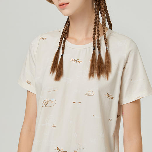 famecoco范可儿宽松短袖T恤女圆领新款夏季时尚字母印花上衣F223BB012 商品图4
