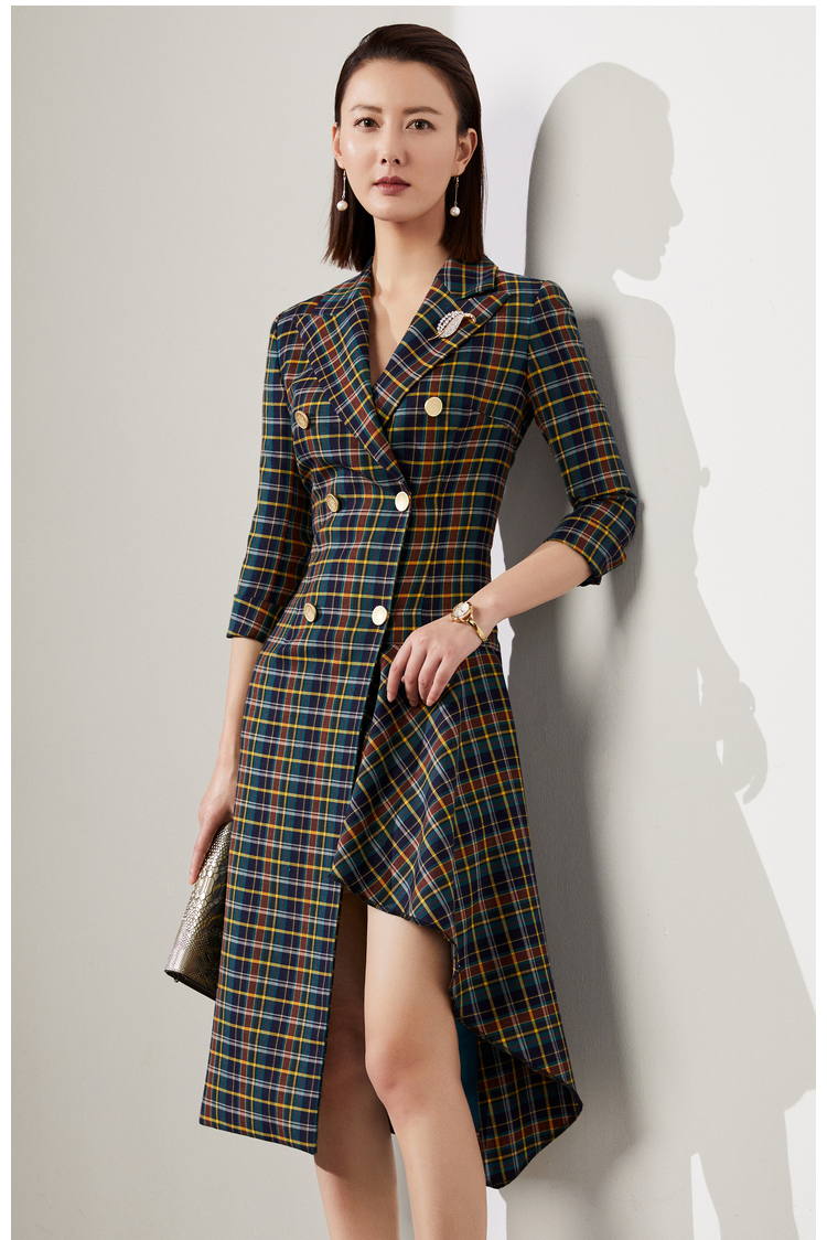 颈袖添香-连衣裙-刚柔并济-J20494593A