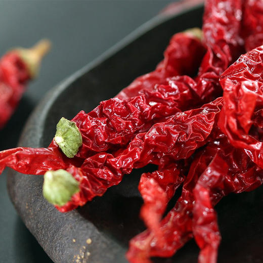 又香又辣！新疆正宗辣椒【安集海·辣皮子】肉厚色红 口感香辣  干辣皮子 安集海 长线椒  好吃不上火 1斤/2斤 商品图1