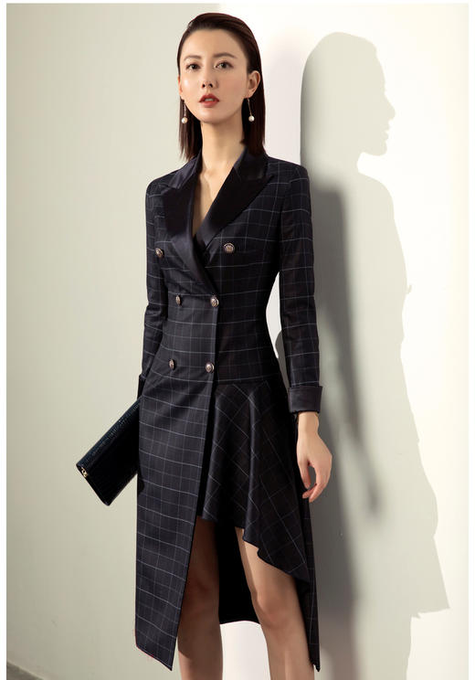 刚柔并济-J20394591A  颈袖添香2020秋冬装新款女士时尚修身韩版外套双排扣风衣女中长款 商品图1